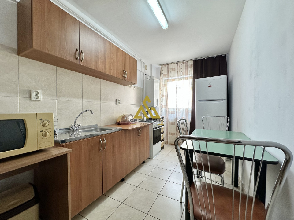 Inchiriere Apartament 3 camere Calea Turzii, zona Sigma, parcare