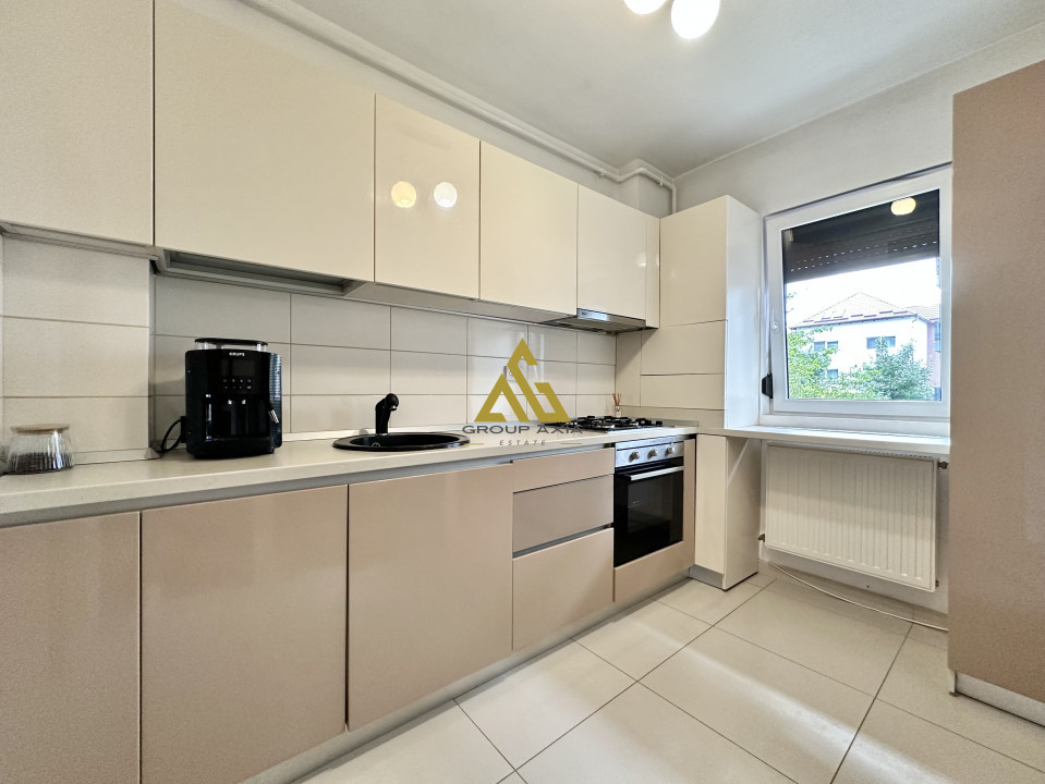 Vanzare Apartament 2 camere, Buna Ziua - Bonjour, garaj si gradina