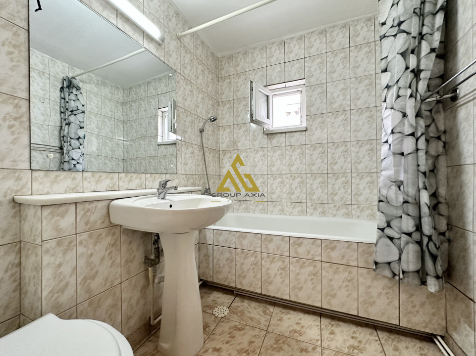 Inchiriere Apartament 4 camere, Gheorgheni, langa FSPAC - hotel Topaz