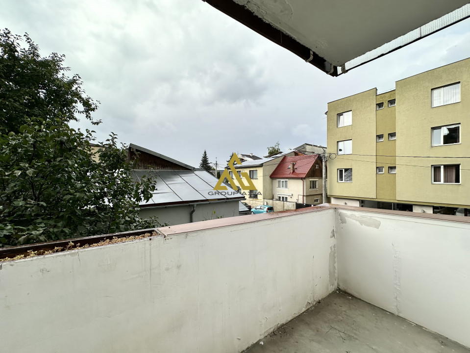 Inchiriere Apartament 4 camere, Gheorgheni, langa FSPAC - hotel Topaz