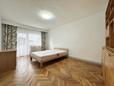 Inchiriere Apartament 4 camere, Gheorgheni, langa FSPAC - hotel Topaz