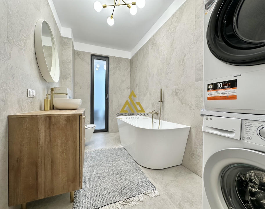 Inchiriere Apartament 3 camere, 2 bai, garaj si boxa, Azoria