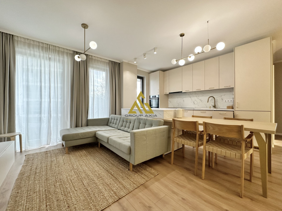 Inchiriere Apartament 3 camere, 2 bai, garaj si boxa, Azoria