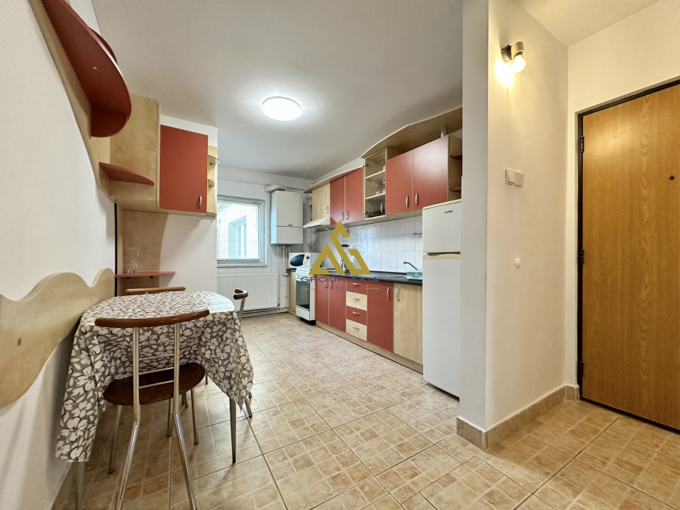 Apartament 3 camere decomandate, Manastur zona BIG