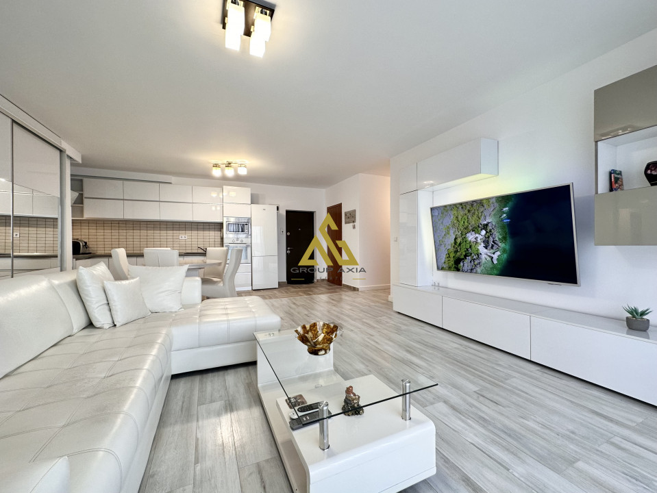 Inchiriere Apartament 3 camere, 2 bai, zona centrala, garaj