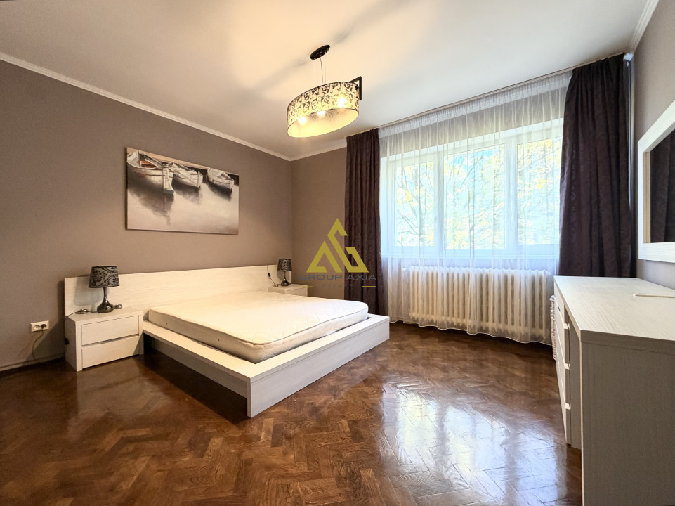 Apartament 3 camere decomandate, confort sporit, Plopilor, parcare