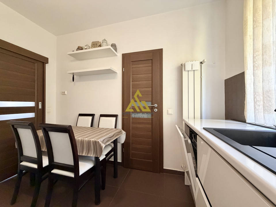 Apartament 3 camere decomandate, confort sporit, Plopilor, parcare