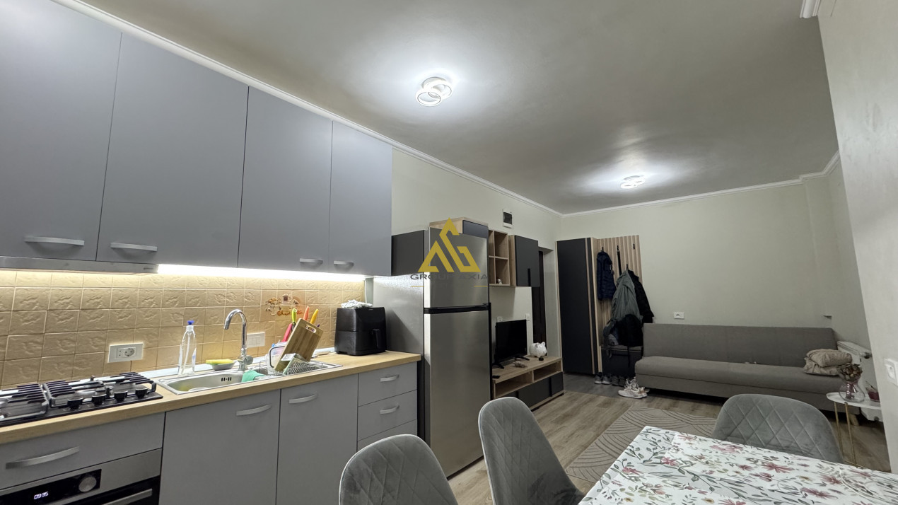 2 camere, 39 mp, etaj 1, balcon 6 mp, Marasti