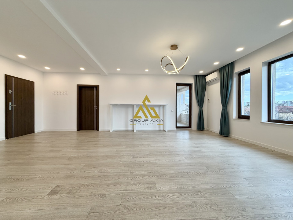 Spatiu birou in imobil tip vila, 3 incaperi,120 mp, parcari,Gheorgheni