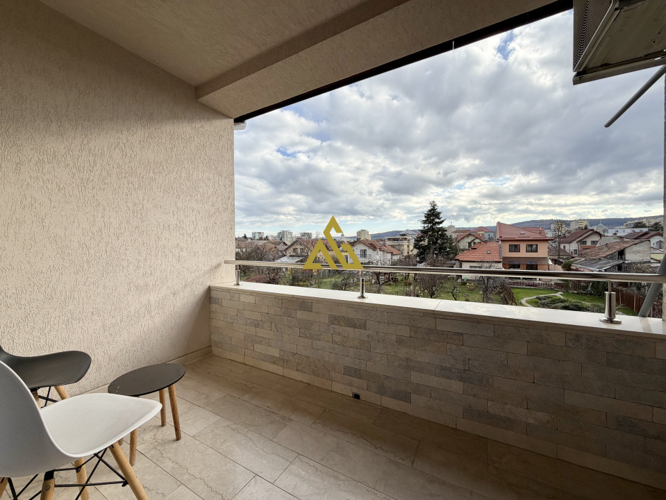 Spatiu birou in imobil tip vila, 3 incaperi,120 mp, parcari,Gheorgheni