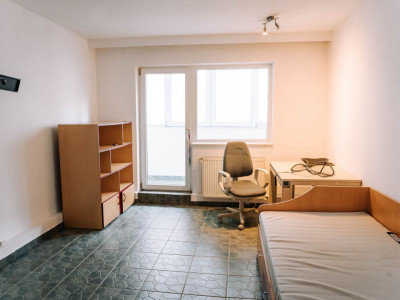 3 camere, 63 mp, balcon, etaj 1, Zorilor, str. Pasteur