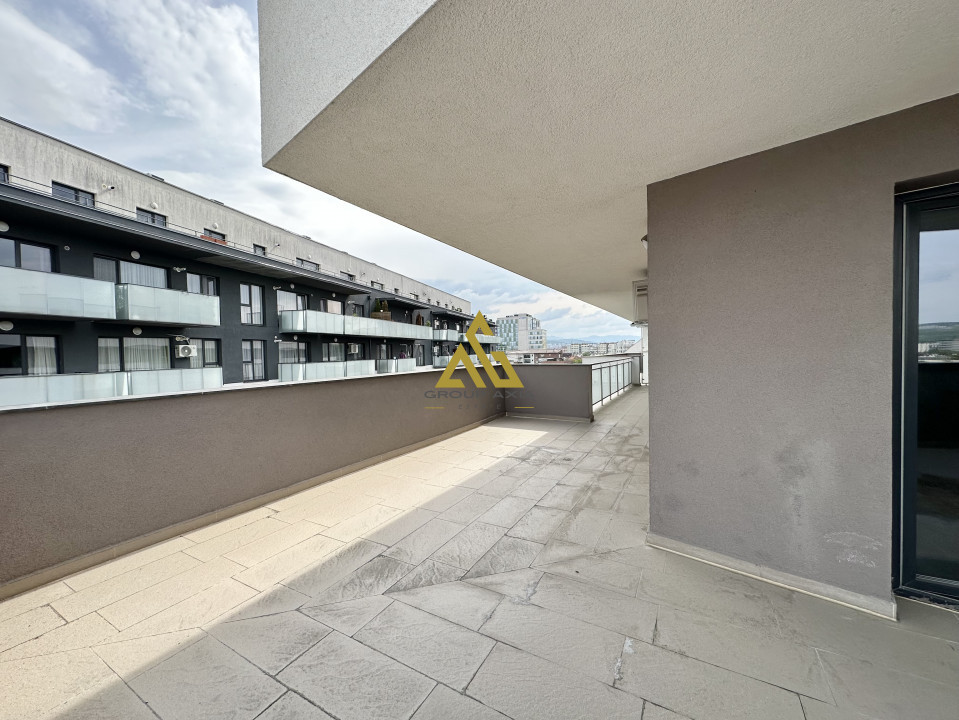 Apartament cu 3 camere si terasa de 56 mp, Scala Center, garaj