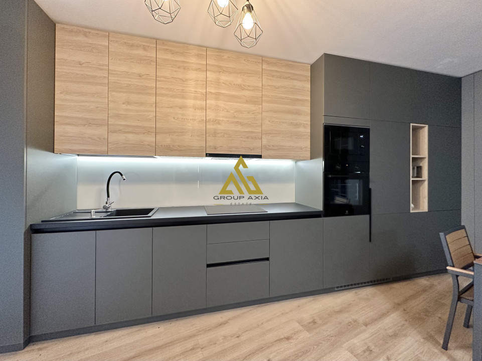 Apartament 3 camere, zona centrala, Scala Center, garaj