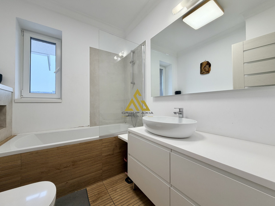 Apartament 2 camere, terasa 30 mp, Scala Center, garaj