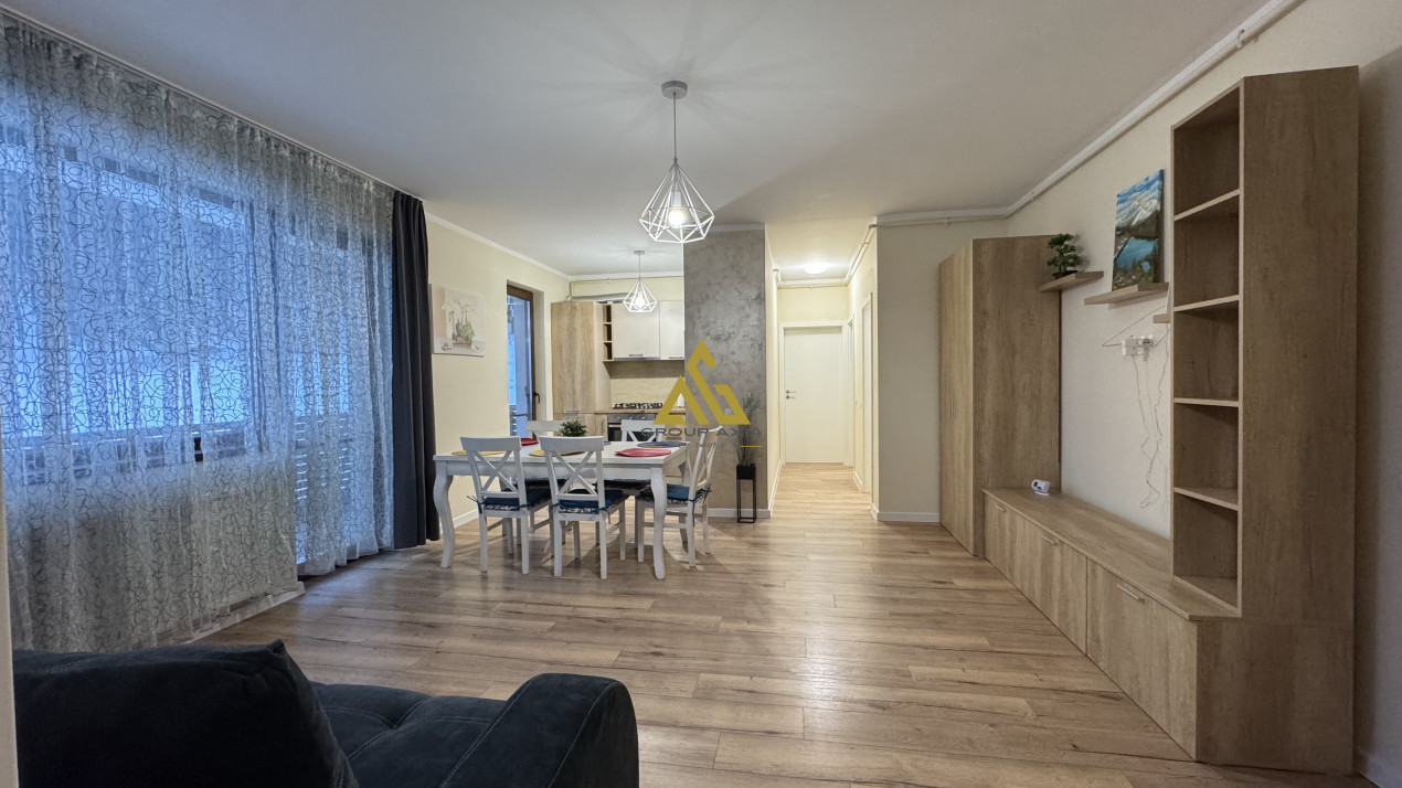 3 camere, 64mp, balcon, etaj 2, parcare subterana, str. Sub Cetate 150