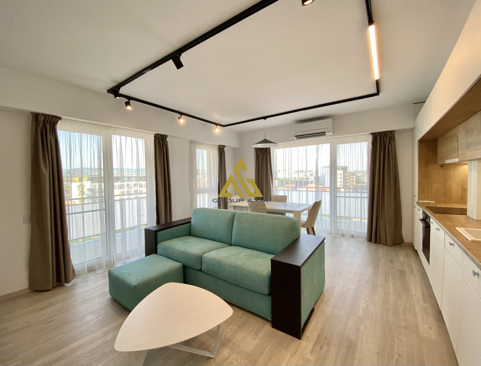 Inchiriere Apartament 3 camere, zona centrala, Scala Center, garaj