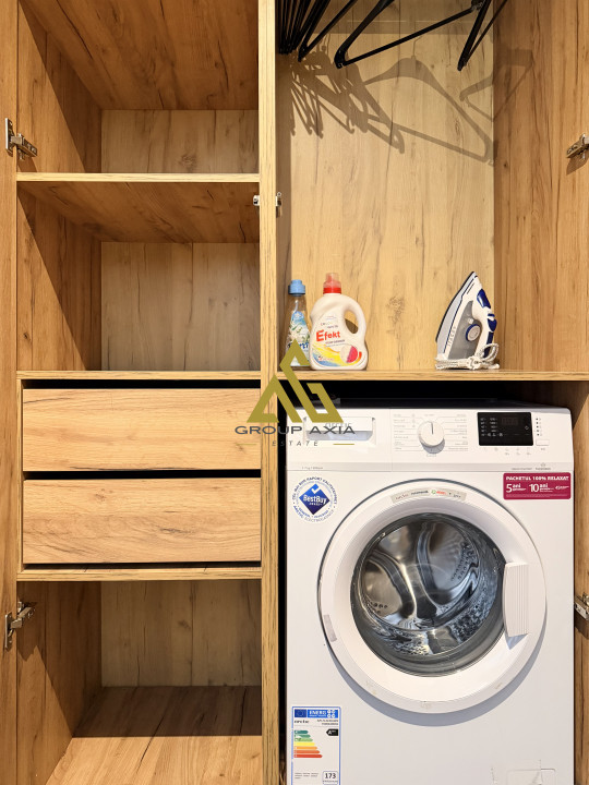 Inchiriere Apartament 2 camere, Scala Center, garaj