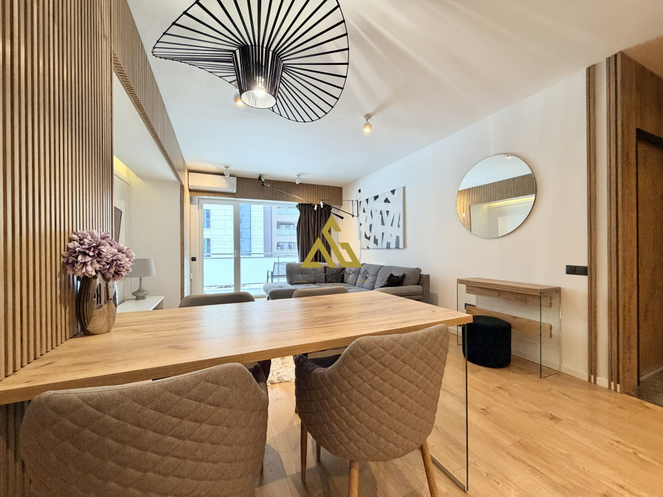 Inchiriere Apartament 2 camere, Scala Center, garaj