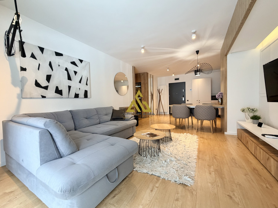 Inchiriere Apartament 2 camere, Scala Center, garaj