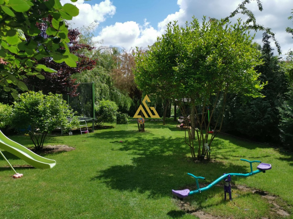 Casa individuala splendida in Andrei Muresanu, 252 mp, teren 912 mp