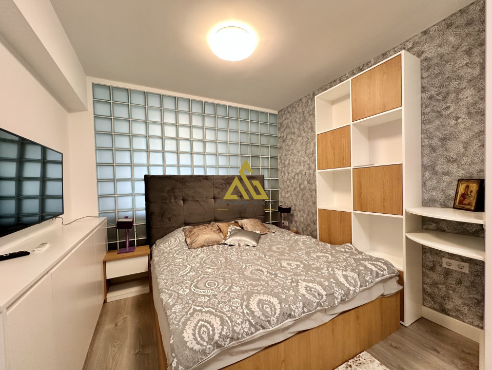 Inchiriere Apartament 3 camere, Scala center, optional garaj