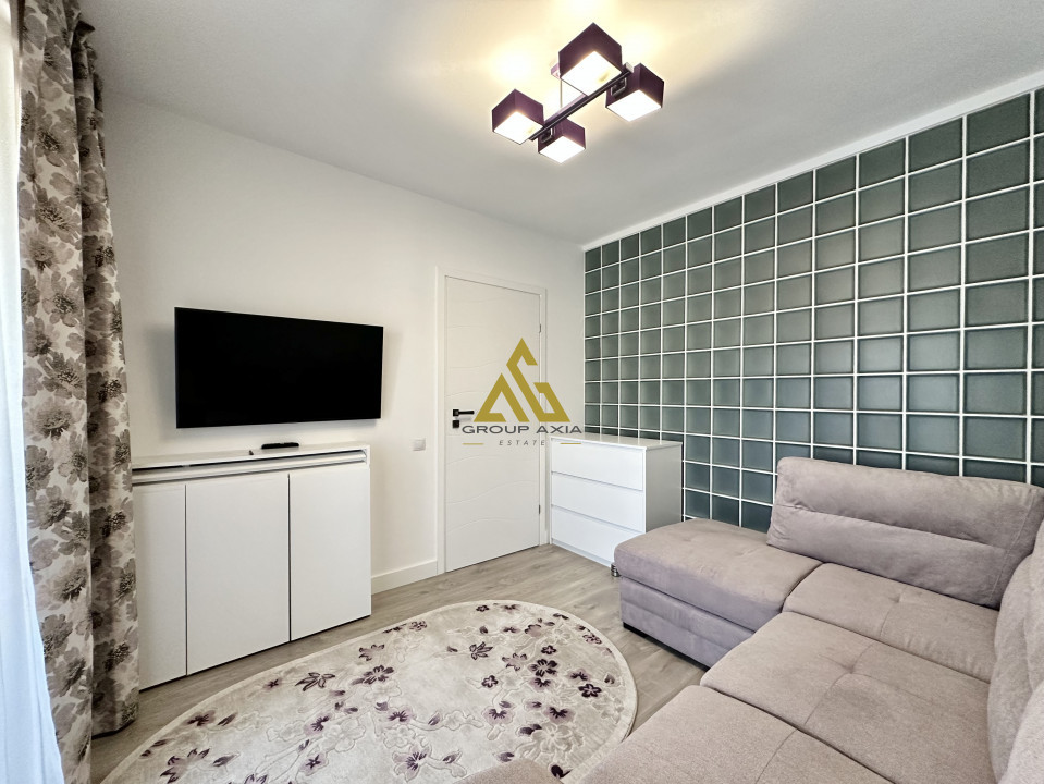 Inchiriere Apartament 3 camere, Scala center, optional garaj