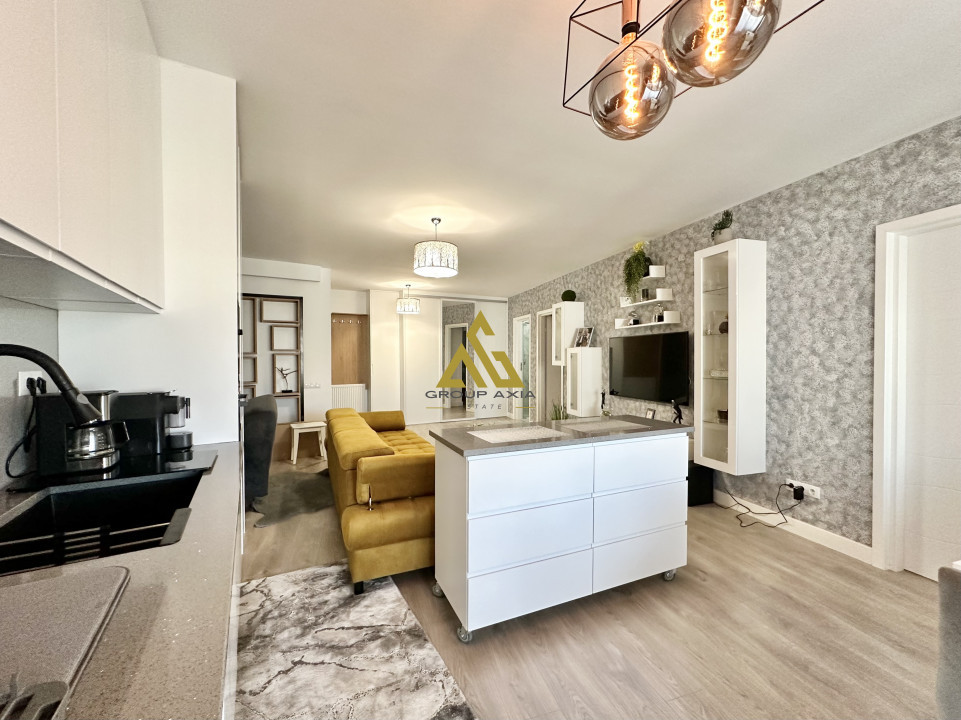 Inchiriere Apartament 3 camere, Scala center, optional garaj