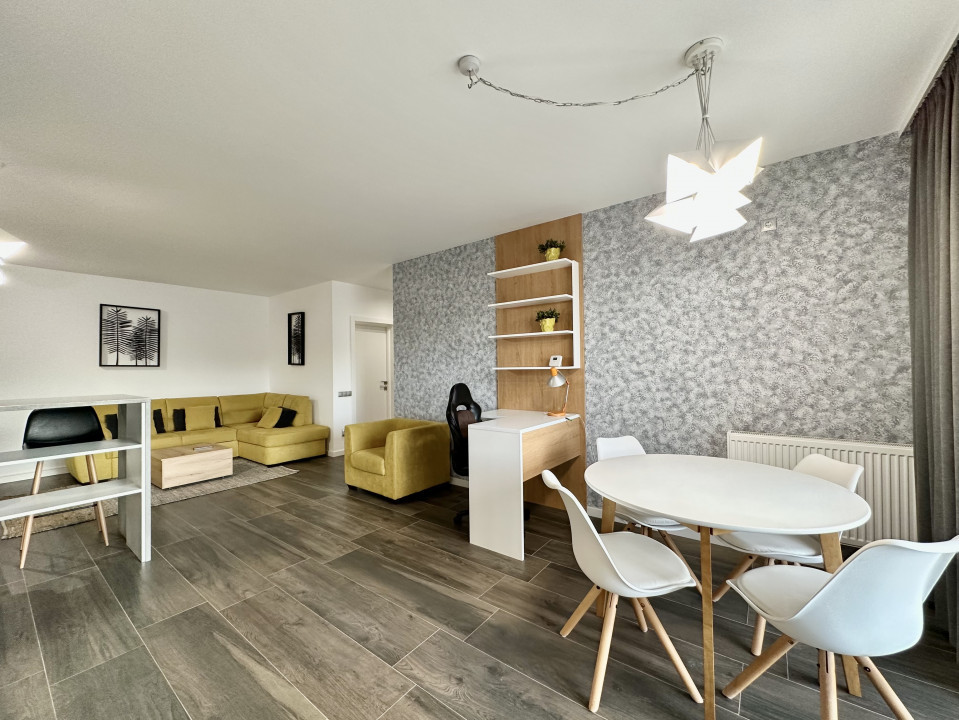 Vanzare Apartament 2 camere, 63 mp, zona centrala, Scala Center, garaj