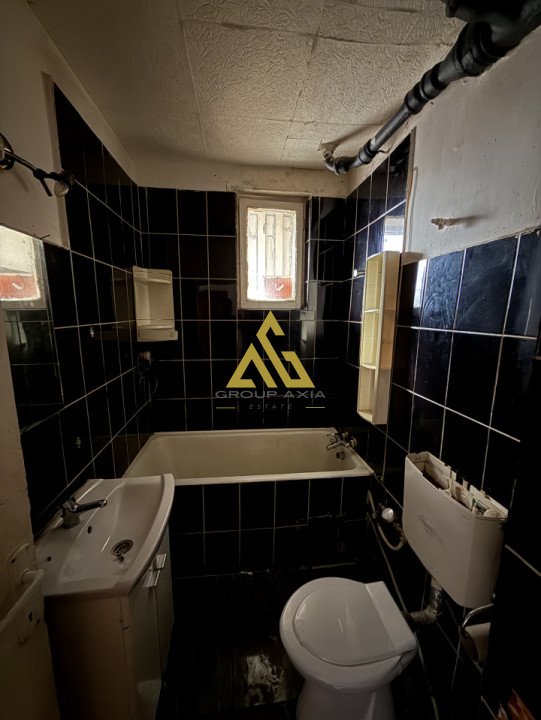 Apartament cu 2 camere la 1 km de Rivus Mall, 46 mp, etaj 2 din 3, parcare 