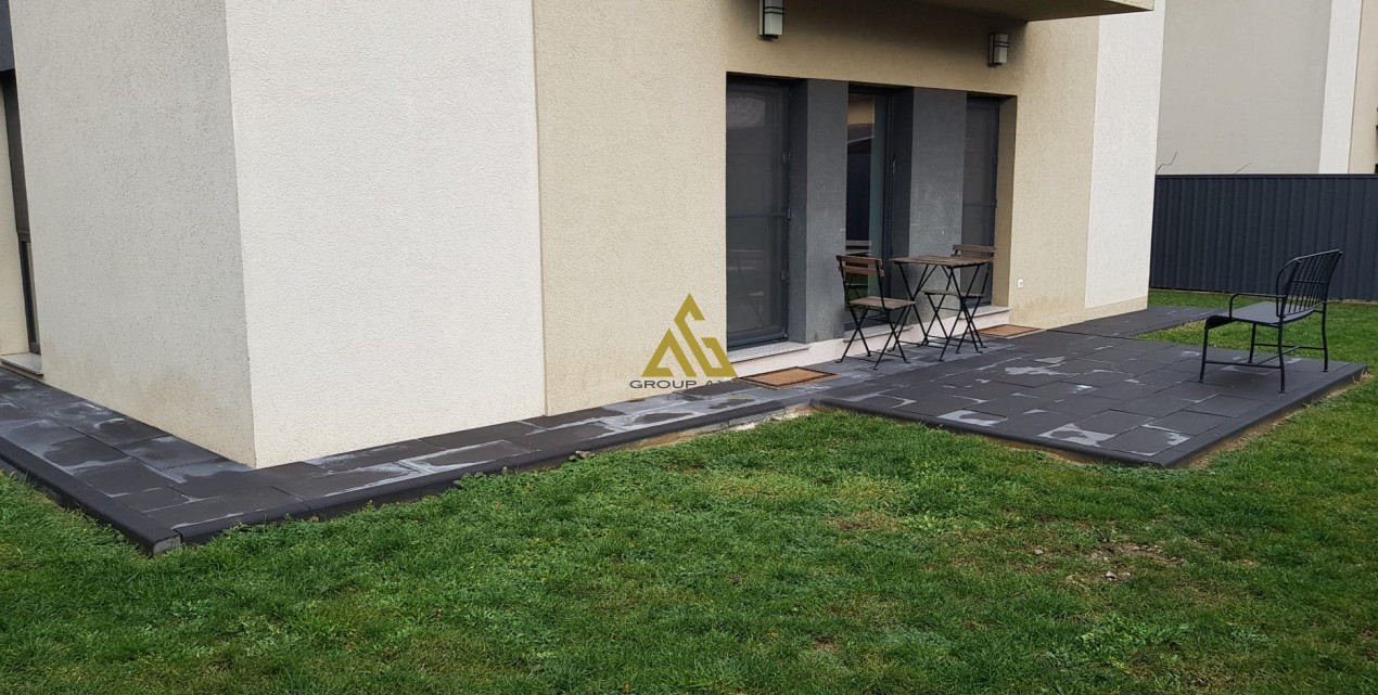 2 camere cu gradina, Borhanci, bloc tip vila, 55 mp, parcare