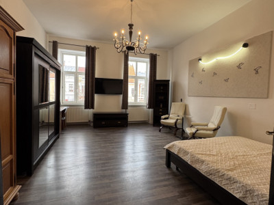 2 camere, 50 mp, in Centru str. Eroilor