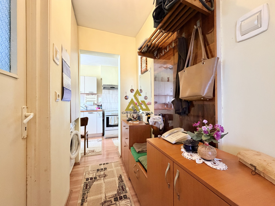 Vanzare Apartament 2 camere decomandate, Gheorgheni, zona Hotel Royal