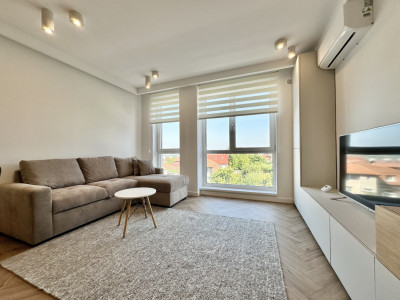 Inchiriere Apartament cu 2 camere, garaj, Andrei Muresanu Sud