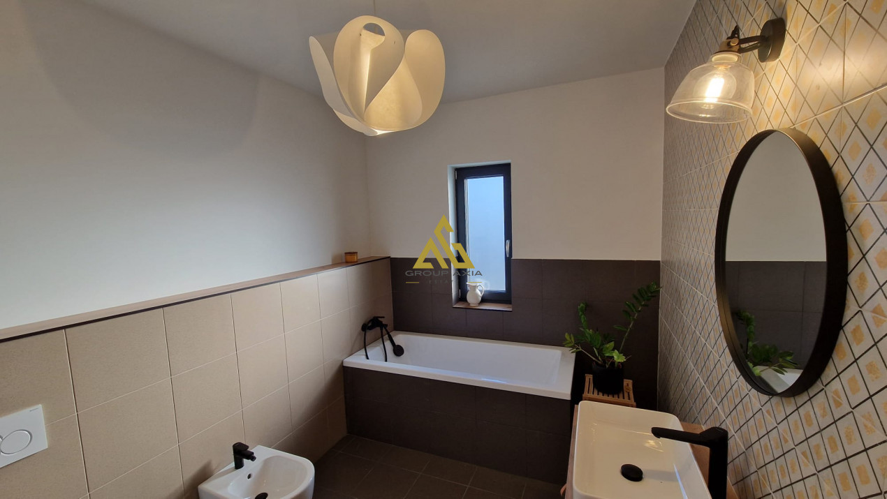 Apartament de 120 mp, gradina, Borhanci, bloc tip vila, 3 parcari