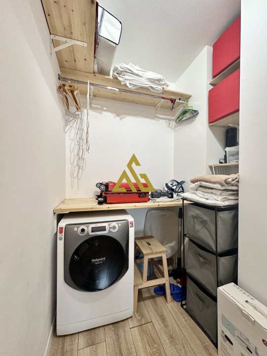 Inchiriere Apartament 2 camere, zona centrala - Scala Center, garaj