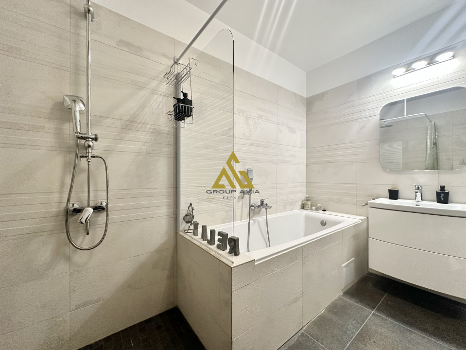 Inchiriere Apartament 2 camere, zona centrala - Scala Center, garaj