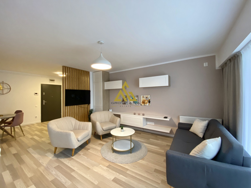 Apartament 2 camere, zona centrala - Scala Center, garaj