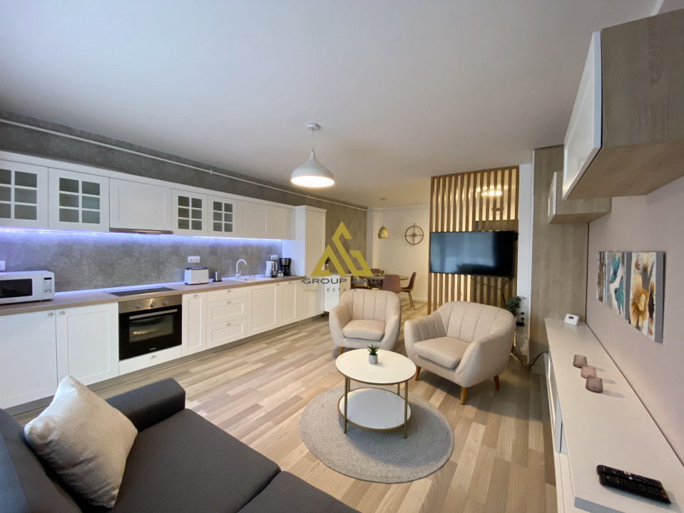 Apartament 2 camere, zona centrala - Scala Center, garaj