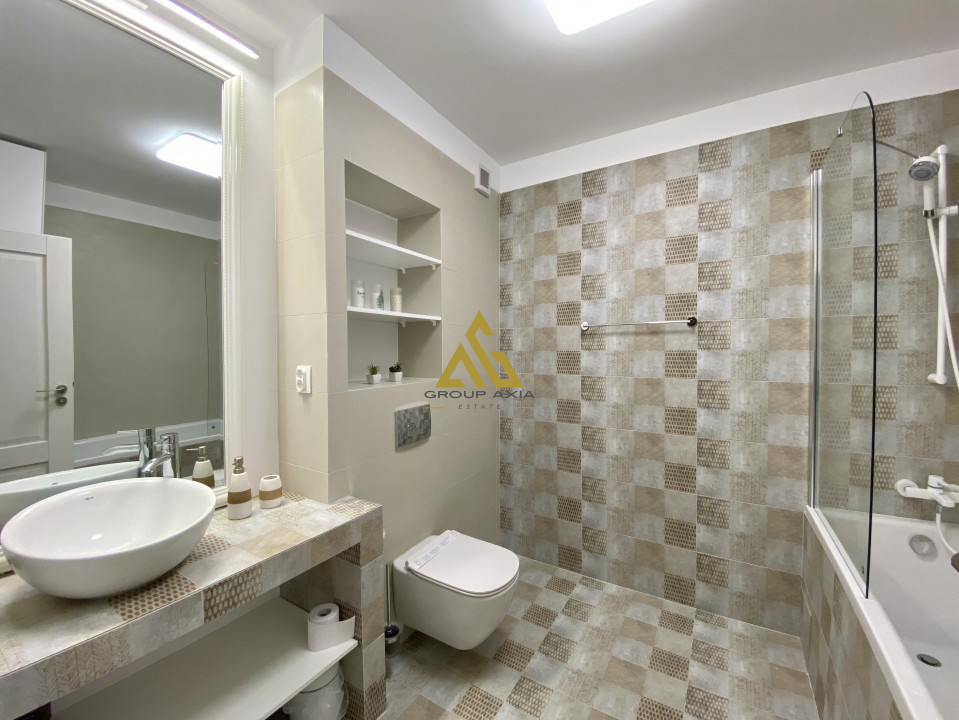 Apartament 2 camere, zona centrala - Scala Center, garaj