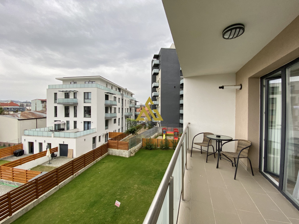 Apartament 2 camere, zona centrala - Scala Center, garaj