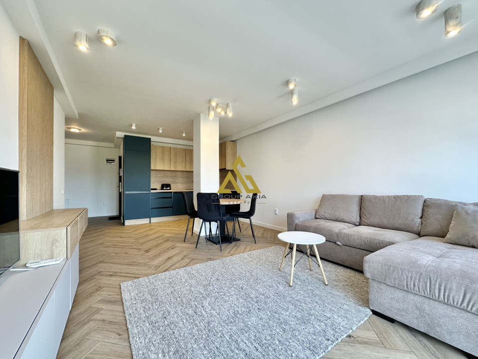 Inchiriere Apartament cu 2 camere, garaj, Andrei Muresanu Sud