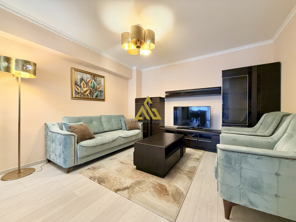 Inchiriere Apartament 3 camere, Scala Center, terasa 15 mp, garaj