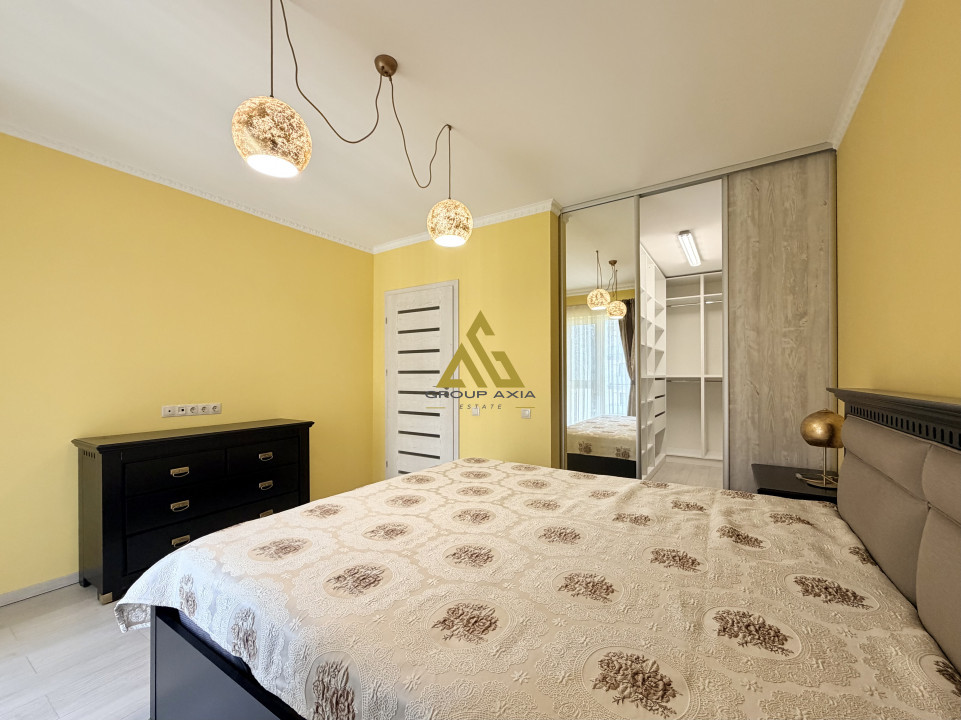 Inchiriere Apartament 3 camere, Scala Center, terasa 15 mp, garaj