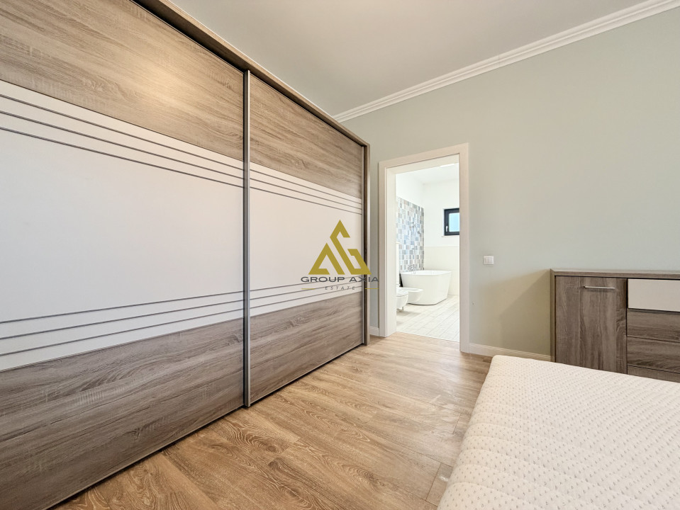 Inchiriere casa tip duplex, 5 camere, parcare, Andrei Muresanu