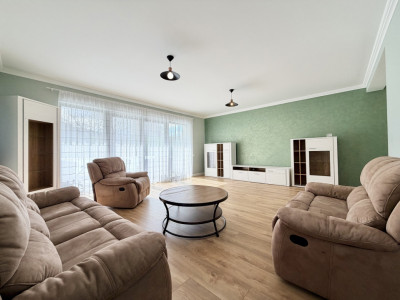 Inchiriere casa tip duplex, 5 camere, parcare, Andrei Muresanu
