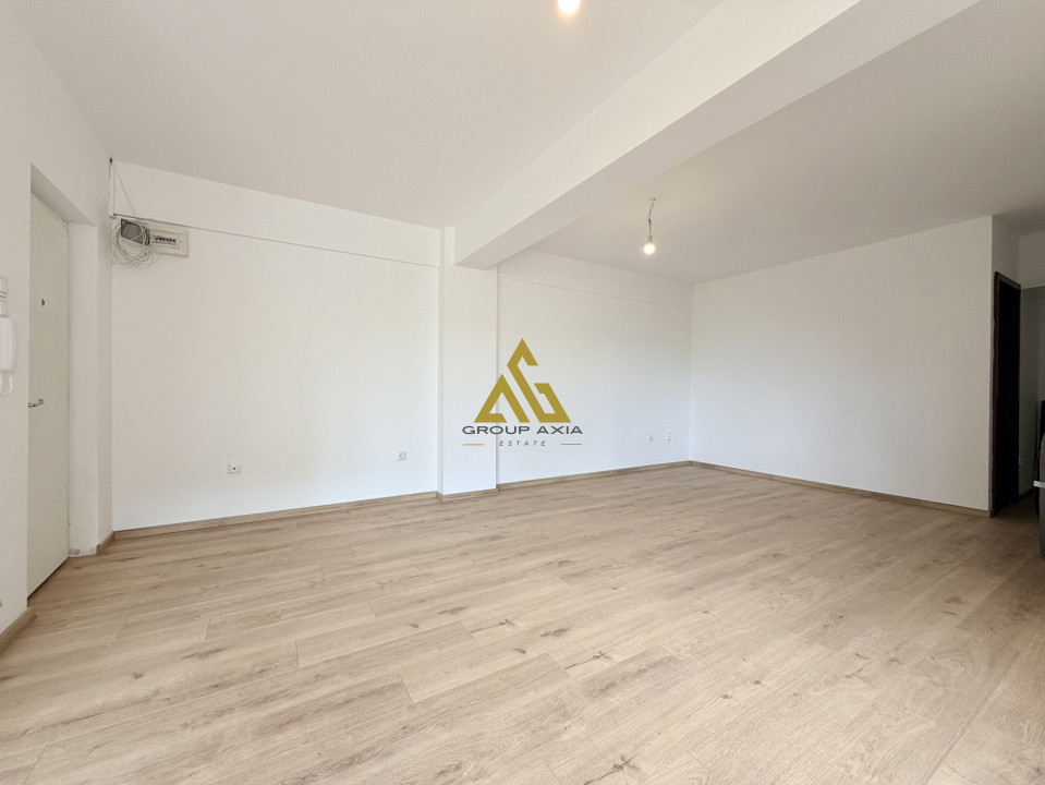Inchiriere Apartament 2 camere, strada Bucuresti, zona Farmec, garaj