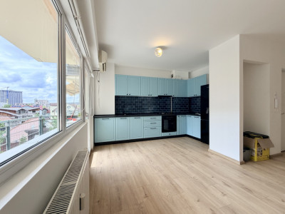 Inchiriere Apartament 2 camere, strada Bucuresti, zona Farmec, garaj