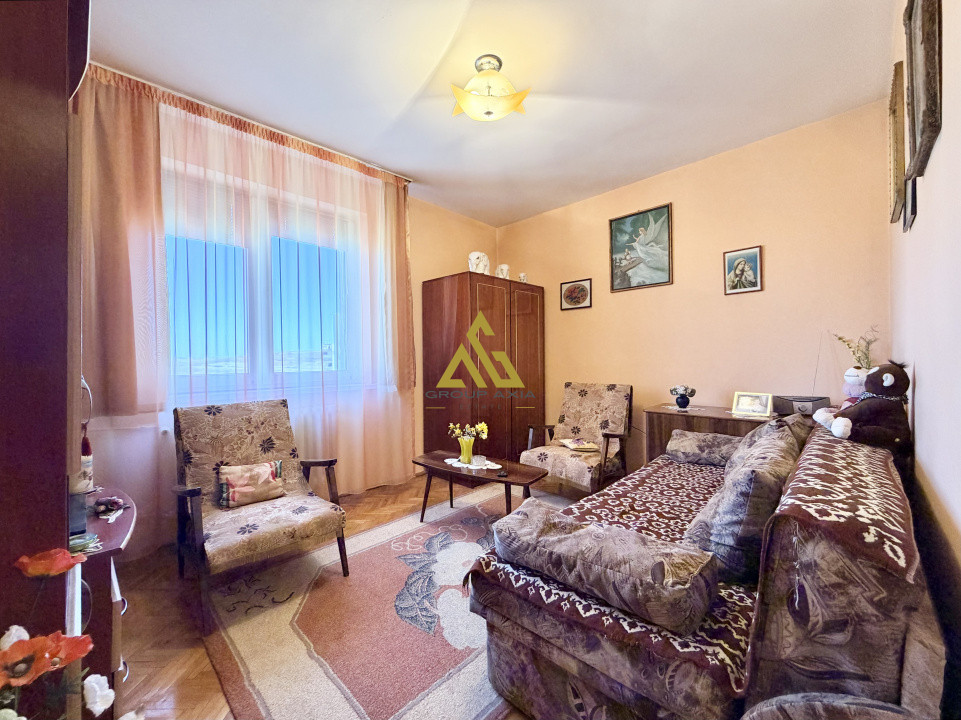 Vanzare Apartament 2 camere decomandate, Gheorgheni, zona Hotel Royal