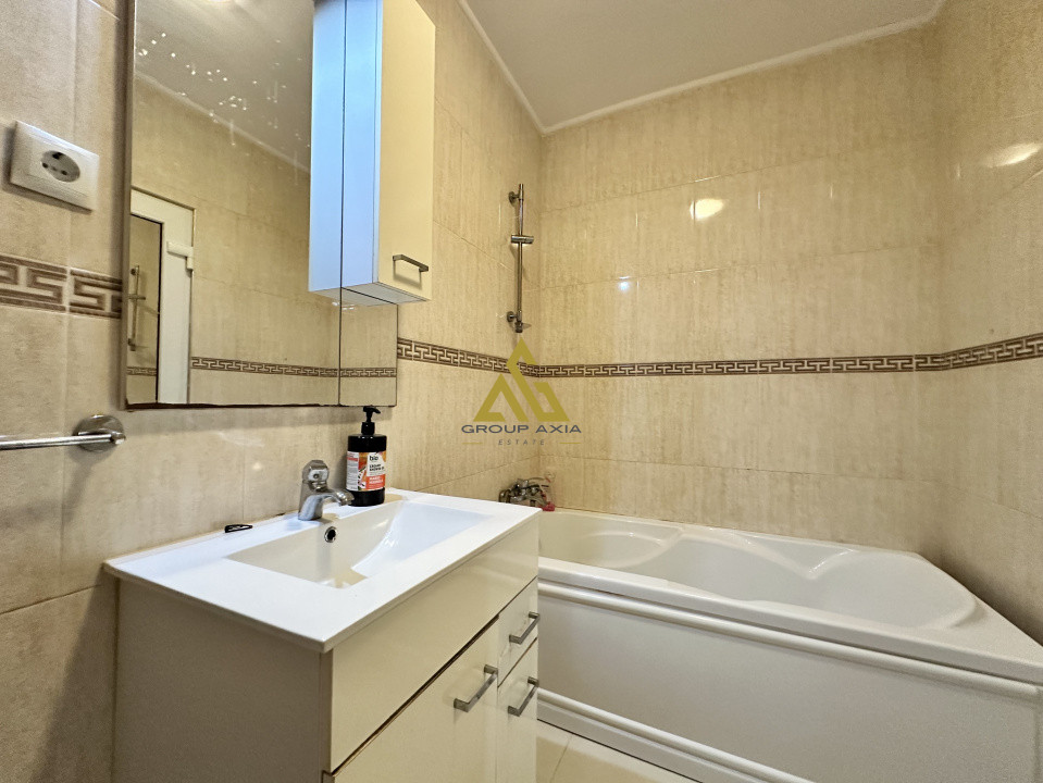 Inchiriere Apartament 3 camere si garaj, strada Rodnei, imobil nou
