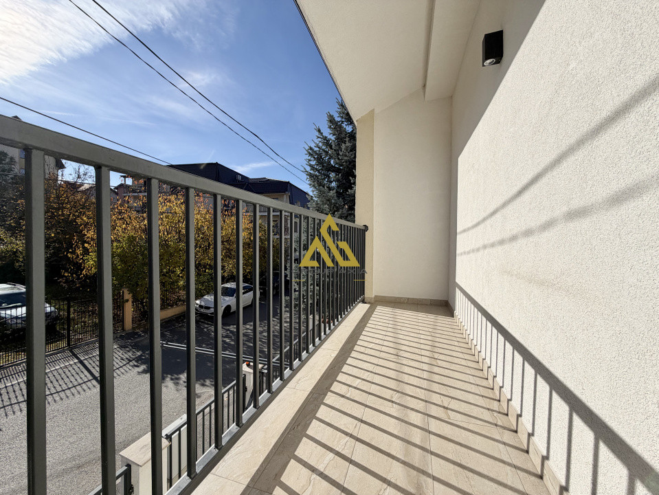 Apartament in vila, 3 camere, 80 mp, 2 locuri parcare, Zorilor 